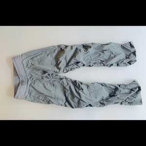 Ivivva Grey Live To Move Pant Size 6